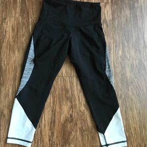 High wastes crop leggings
